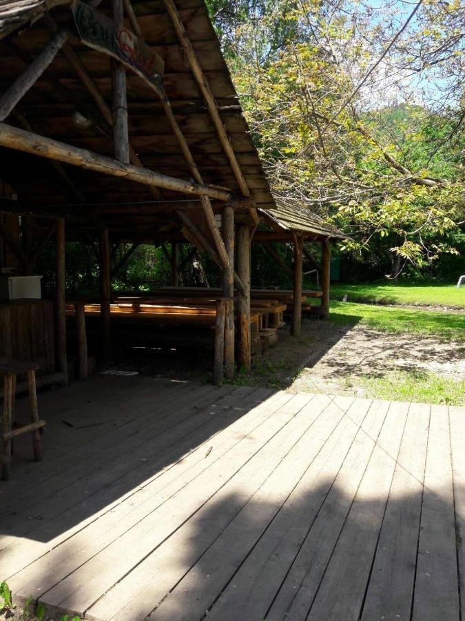 Kamp Na Otoku - Ljubno Ob Savinji Hotel Kültér fotó