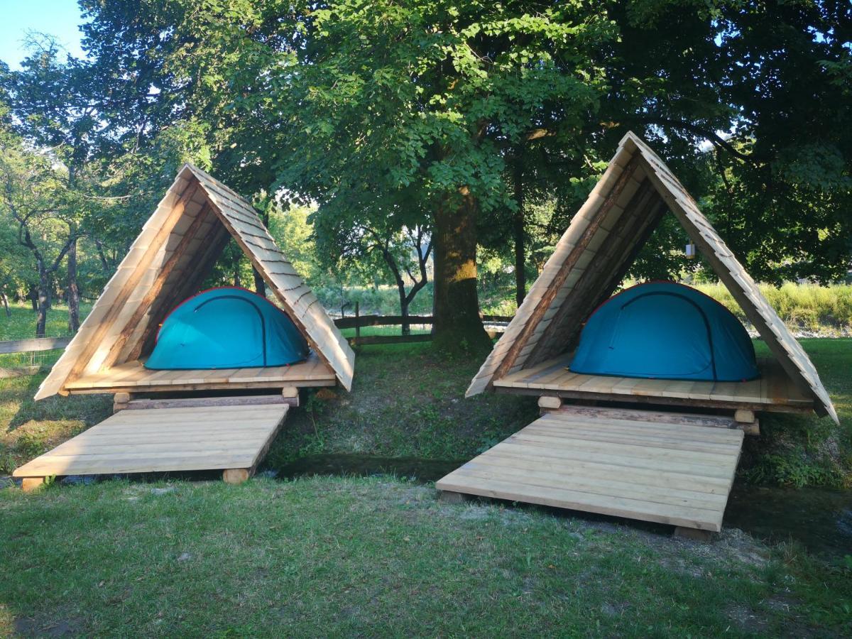 Kamp Na Otoku - Ljubno Ob Savinji Hotel Kültér fotó