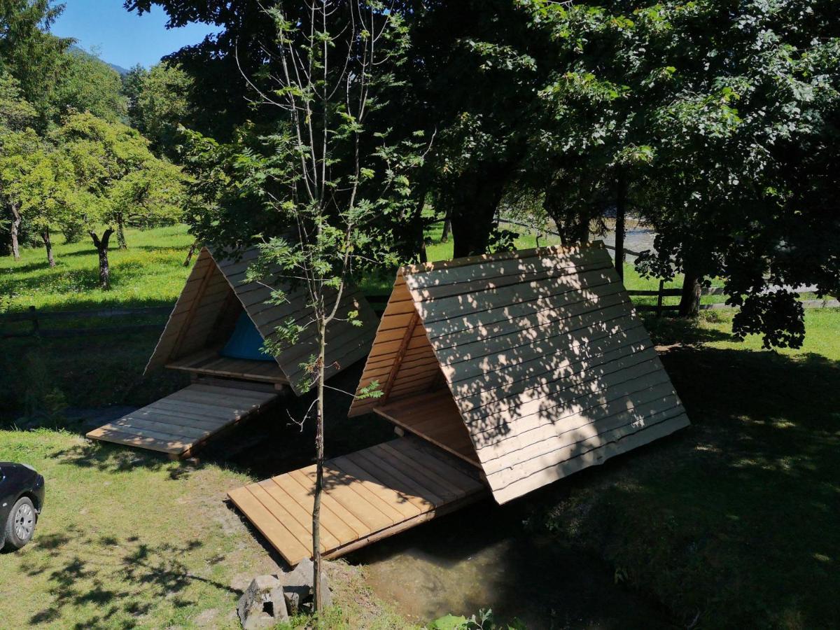 Kamp Na Otoku - Ljubno Ob Savinji Hotel Kültér fotó