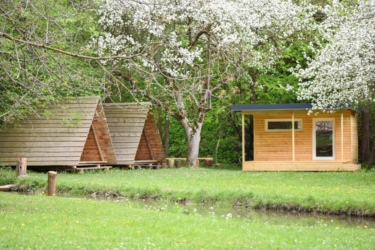 Kamp Na Otoku - Ljubno Ob Savinji Hotel Kültér fotó