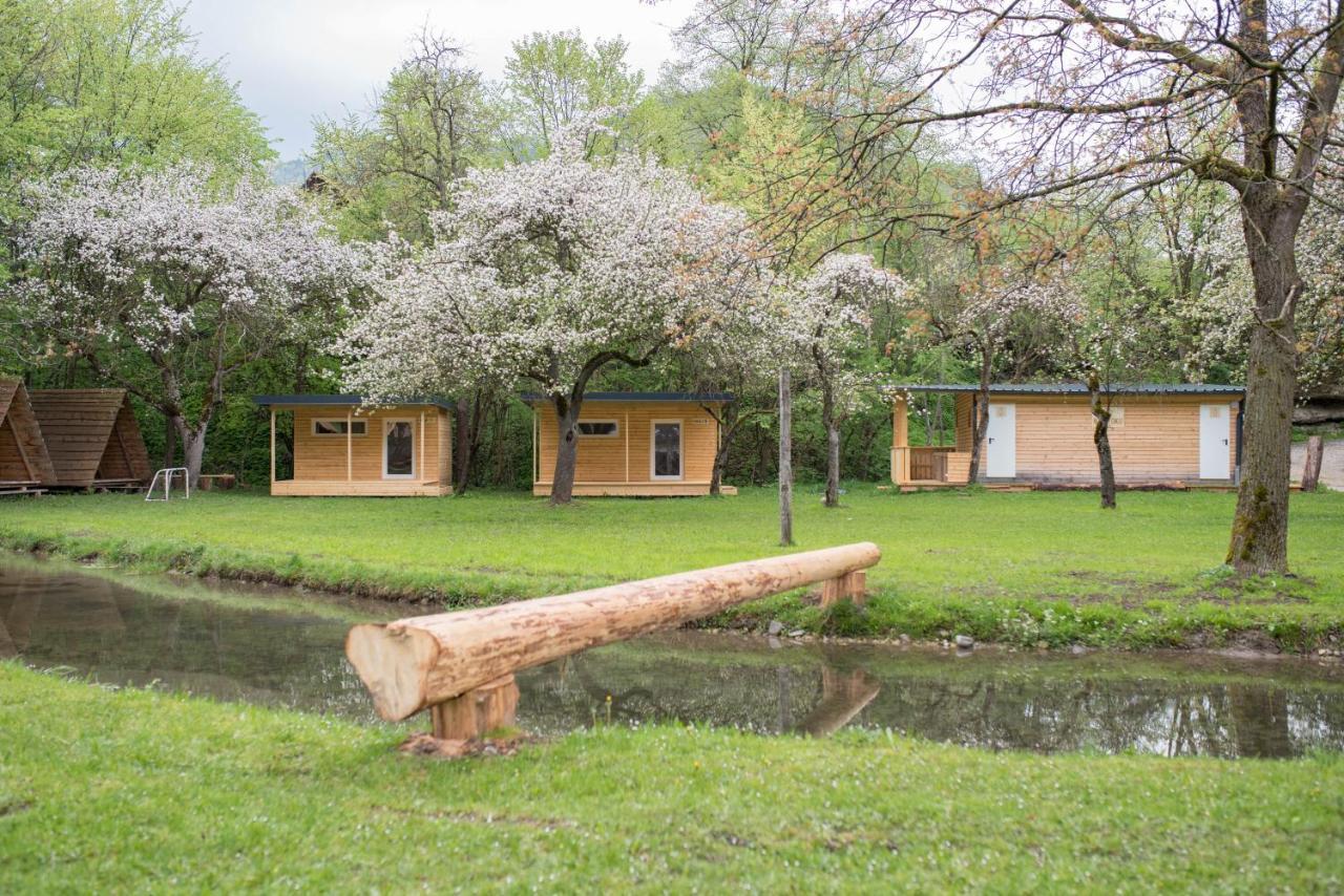 Kamp Na Otoku - Ljubno Ob Savinji Hotel Kültér fotó