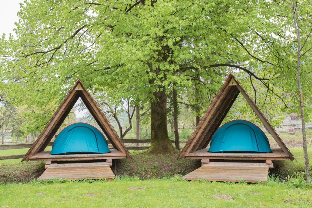 Kamp Na Otoku - Ljubno Ob Savinji Hotel Kültér fotó